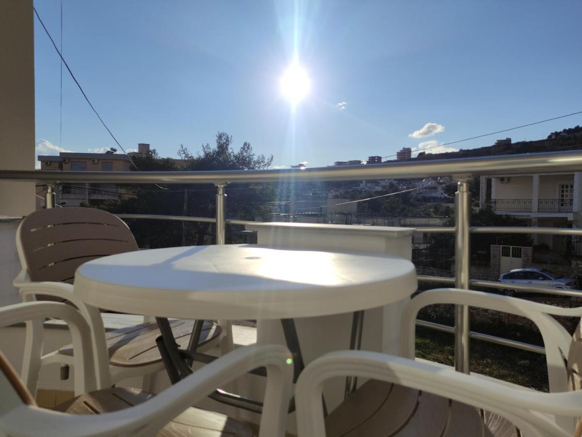 Ionia Apartments Sarandë Esterno foto