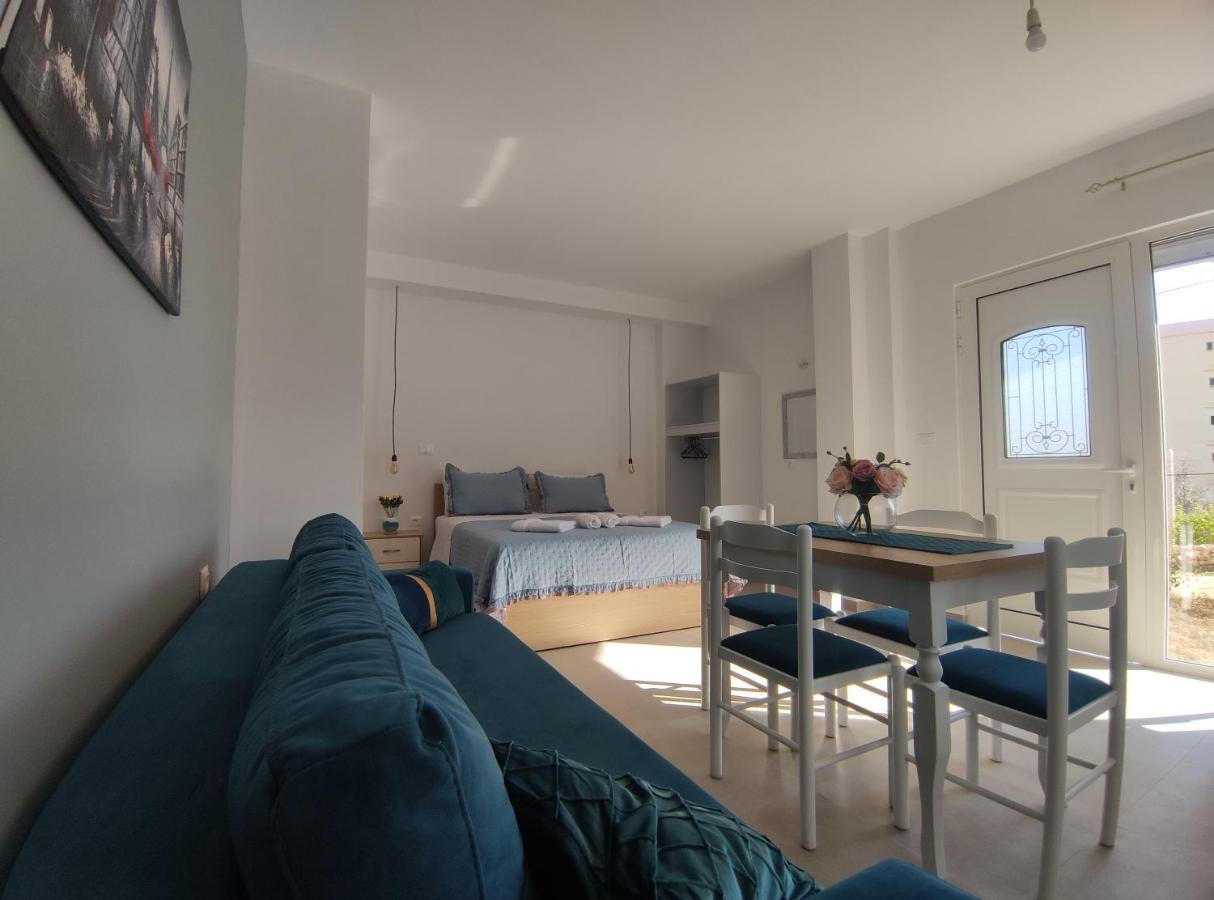 Ionia Apartments Sarandë Esterno foto